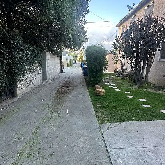 Alley access