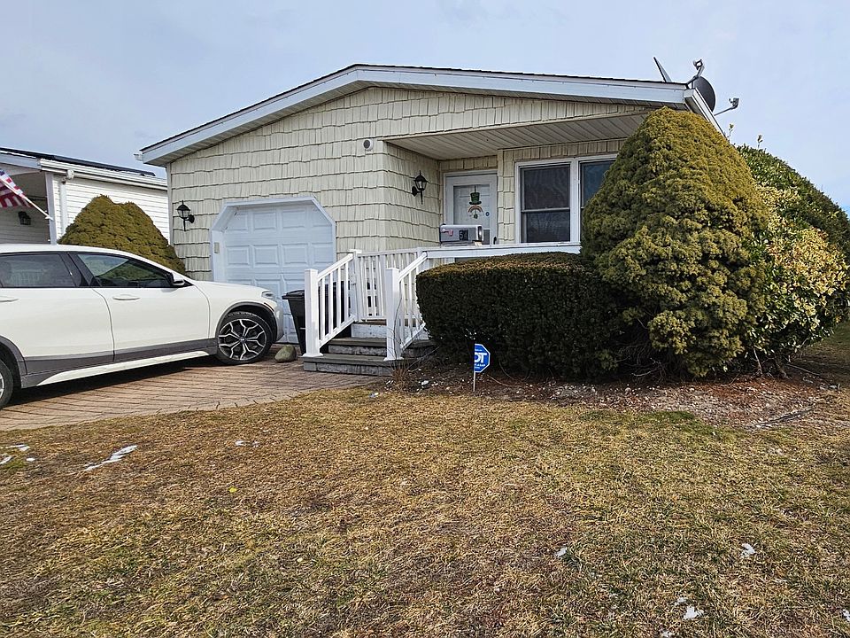 1st image of 54 Dogwood Ln