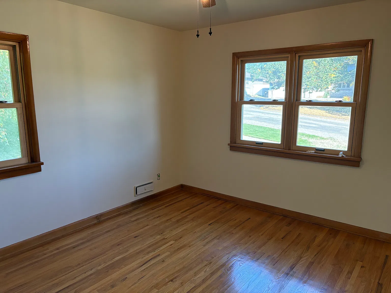 3 bed, 1984 sqft, $2,300 — Photo 4