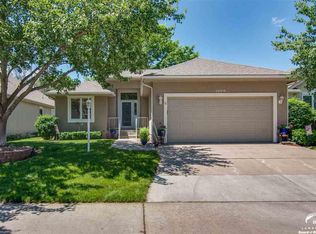 2409 SW Kings Ct, Topeka, KS 66614