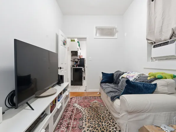 426 East 73rd Street image 1 of 18