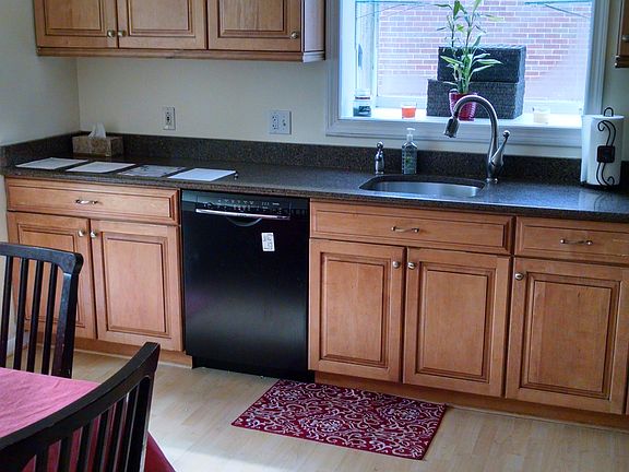 3rd image of 14488 Robinwood Dr