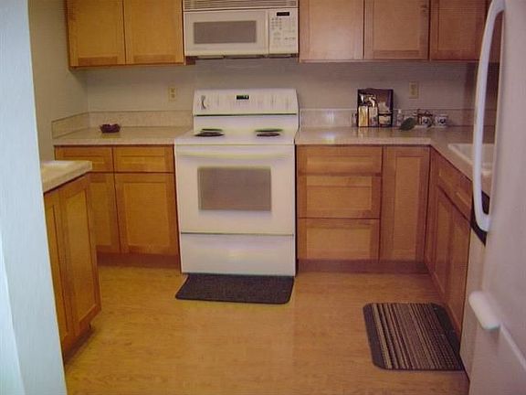 3rd image of 8830 27th Ave SE