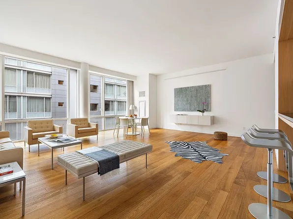 311 W Broadway #5I, New York, NY 10013