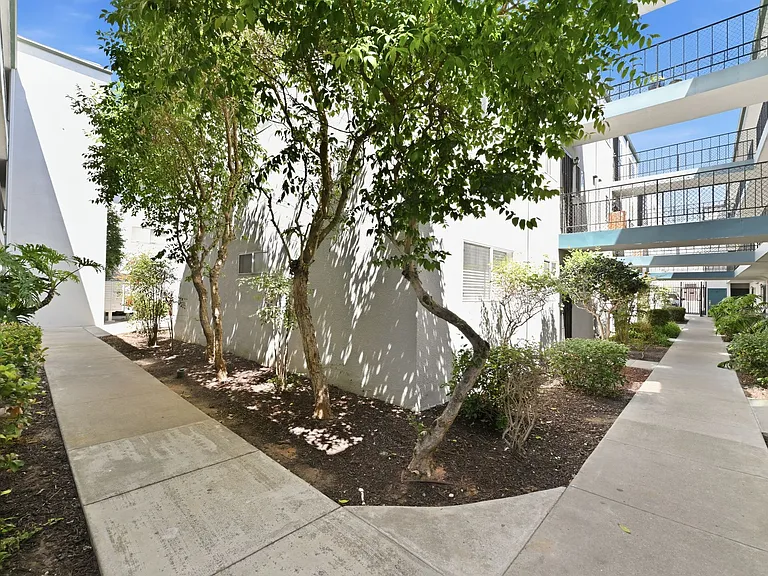 4875 Cole St #61 — Photo 28