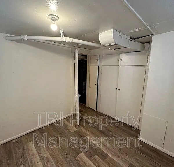 1825 12th Ave #1 — Photo 9