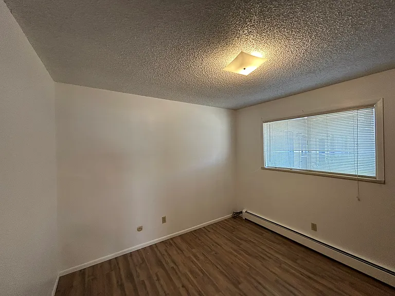 441 Independent Ave #1 — Photo 6