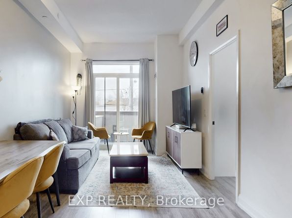 2800 Keele St #206, Toronto, ON M3M 0B8