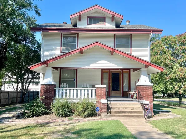 521 N Oak St, Eureka, KS 67045