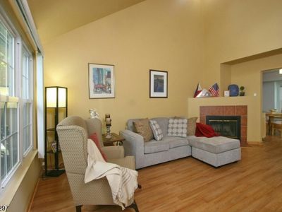 293 Waterlou Ct, Somerset, NJ, 08873