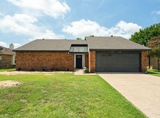 624 Quail Hollow Dr, Mesquite, TX 75150