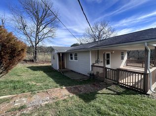 1211 Browntown Rd, Crossville, TN 38572