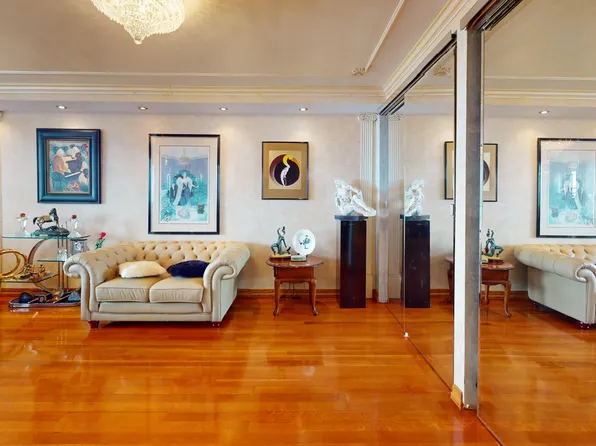 1311 Brightwater Avenue image 6 of 12