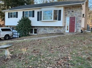 1266 Temple Rd, Pottstown, PA 19465