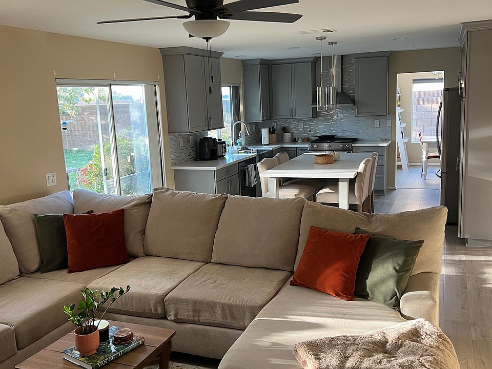 Main living and kitchen.