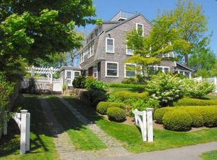 14 Gardiner Rd, Falmouth, MA 02543