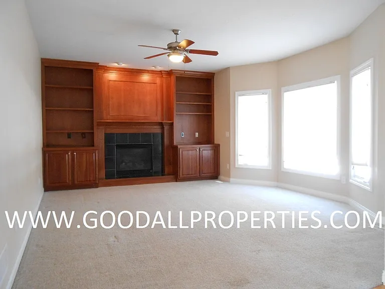 14405 Clearview Ln — Photo 3