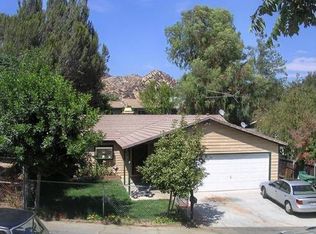 30815 Arlington St, Val Verde, CA 91384