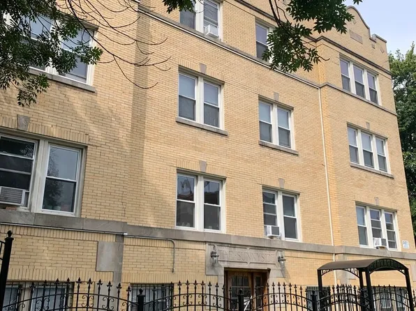 4460 N Avers Ave APT 2, Chicago, IL 60625