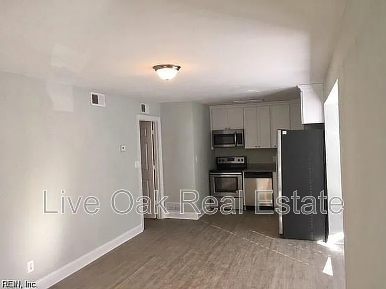 3216 Arctic Ave — Photo 7