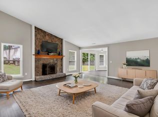 56 Shadowmoss Pkwy, Charleston, SC 29414