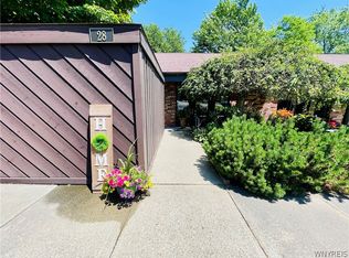 28 Susann Ct, Fredonia, NY 14063