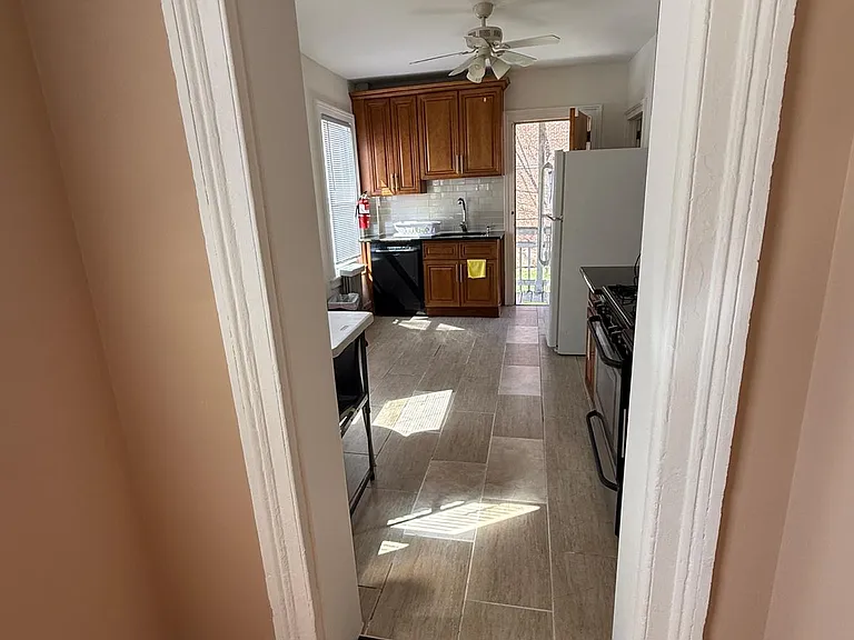 53 Carman St — Photo 6