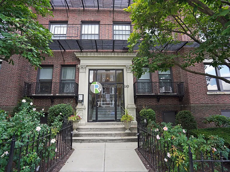 50 Park Vale Ave #24 — Photo 15