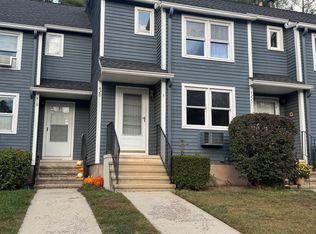 420 Greens Loop UNIT 420, Cheshire, CT 06410