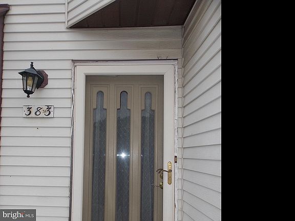 3rd image of 383 Milford Ct