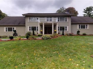 237 Pine Swamp Rd, Cumberland, RI 02864