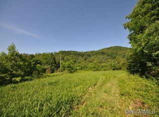 800 Harper Rd, HENDERSONVILLE, NC 28792