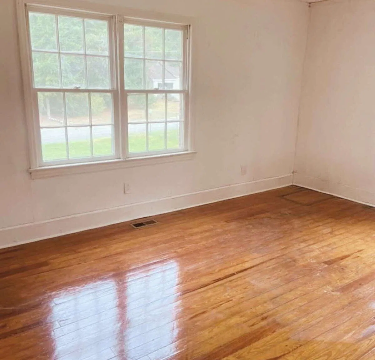4 bed, 3.0 bath, $1,500 — Photo 4