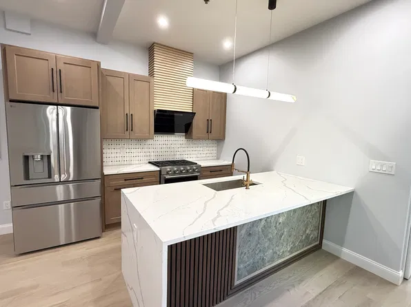 89 Trenton St APT 1, Boston, MA 02128