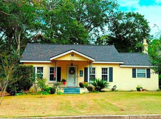 813 Belmont Ave, Tifton, GA 31794