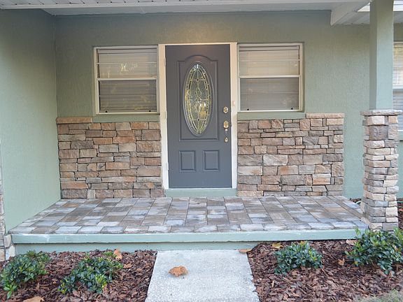 2nd image of 855 N Orange Blossom Cir