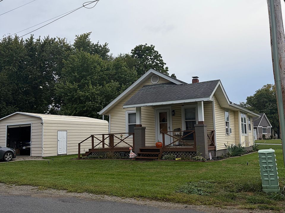 1st image of 11011 Hawthorn Rd