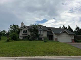 16954 Glencoe Ave, Lakeville, MN 55044