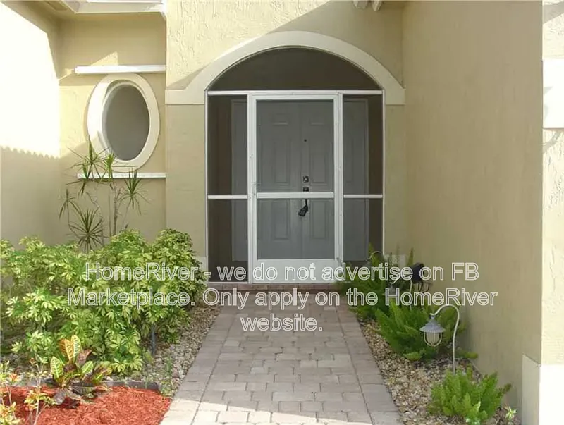 4 bed, 2.0 bath, 2122 sqft, $3,500 — Photo 4
