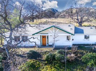 28410 Forward Pass Ct, Tehachapi, CA 93561