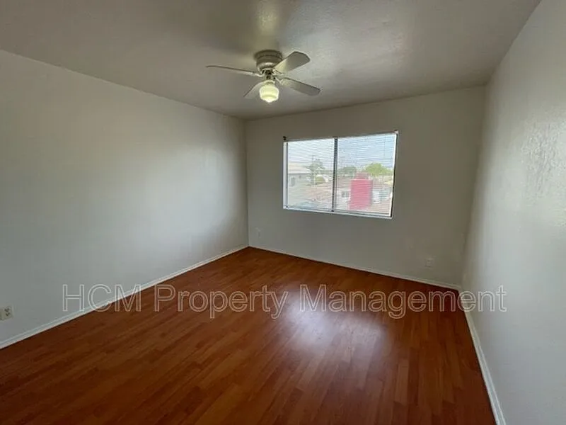 4 bed, 3.0 bath, 1944 sqft, $4,200 — Photo 4