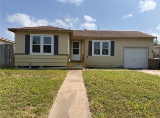 3801 Chestnut St, Corpus Christi, TX 78411
