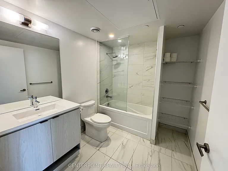 55 Cooper St #6703 — Photo 23