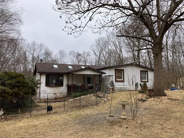 2423 Dornick Rd, East Stroudsburg, PA 18302