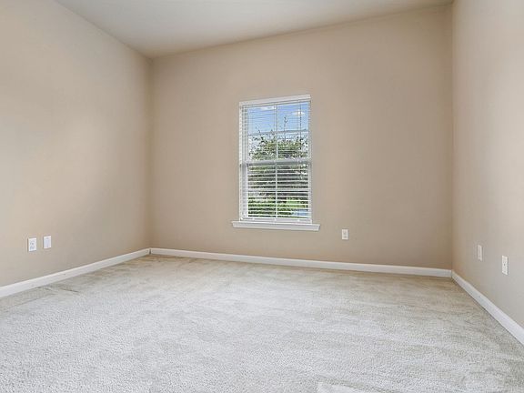 3rd image of 42354 Marblestone Ave