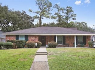 5916 Brighton Pl, New Orleans, LA 70131