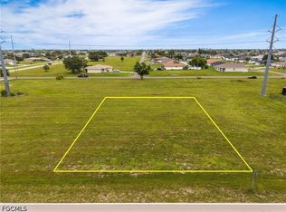 711 El Dorado Blvd N, Cape Coral, FL 33993
