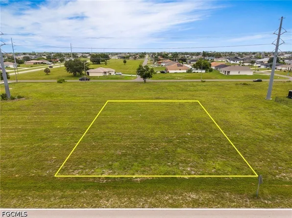 711 El Dorado Blvd N, Cape Coral, FL 33993