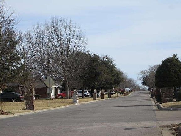 4th image of 7305 Frances Ct
