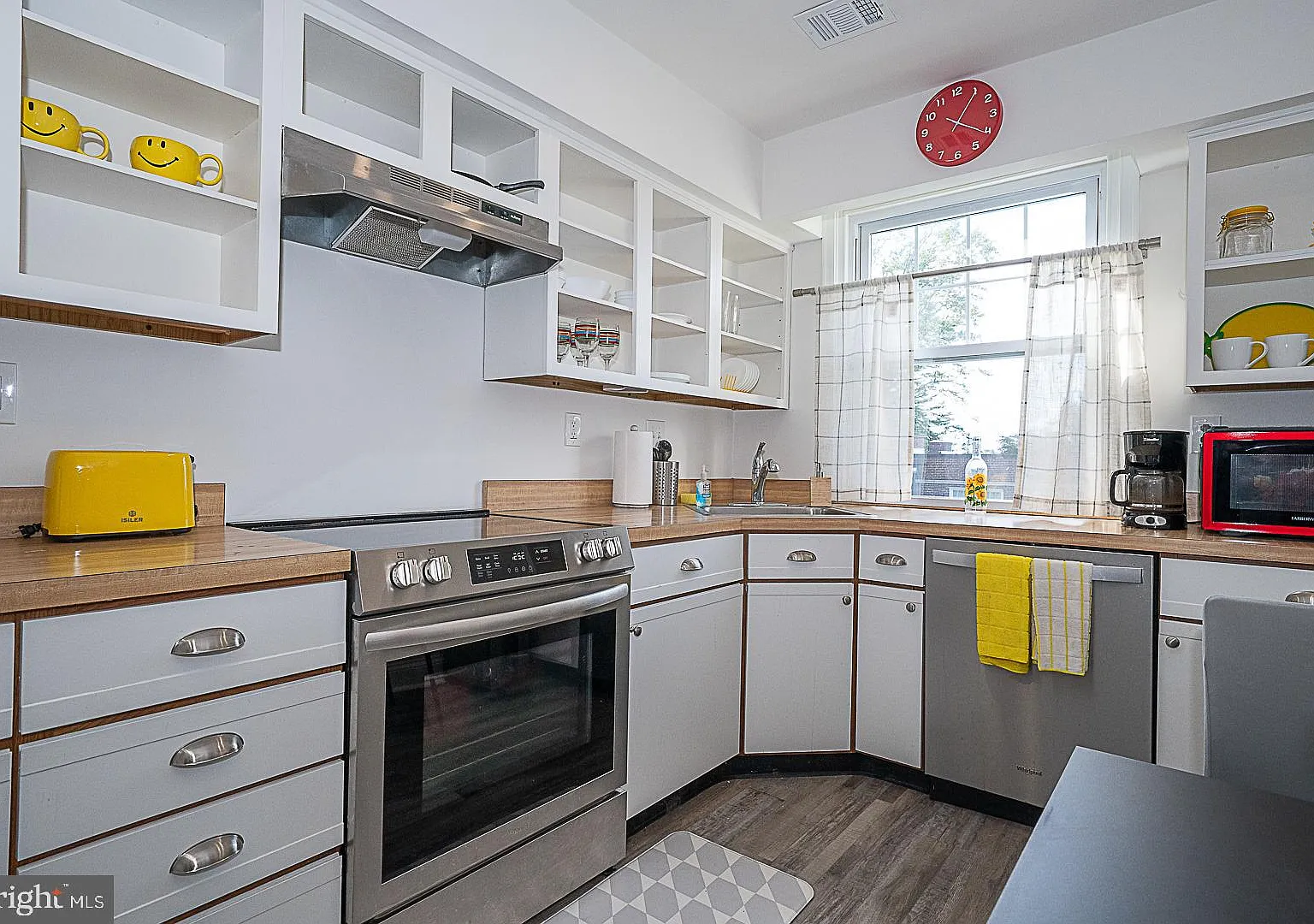 500 E Lancaster Ave — Photo 4